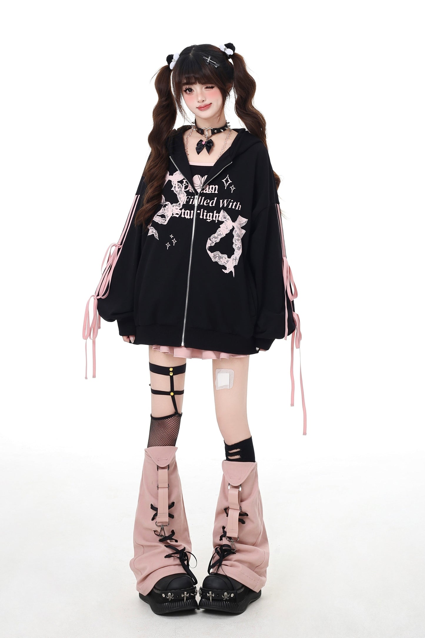 ボウタイルーズパーカー