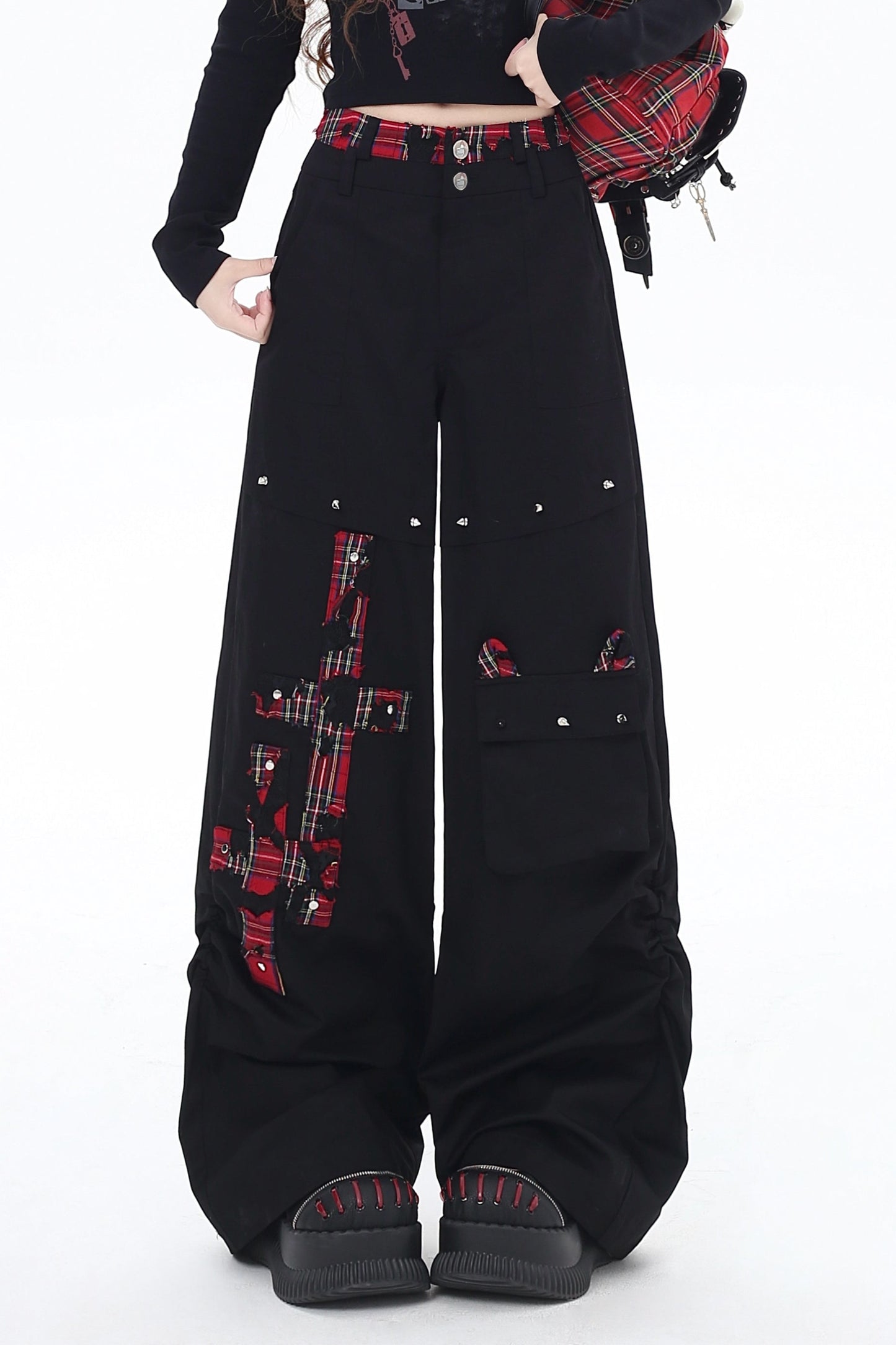 クロスレッドチェックパンツ