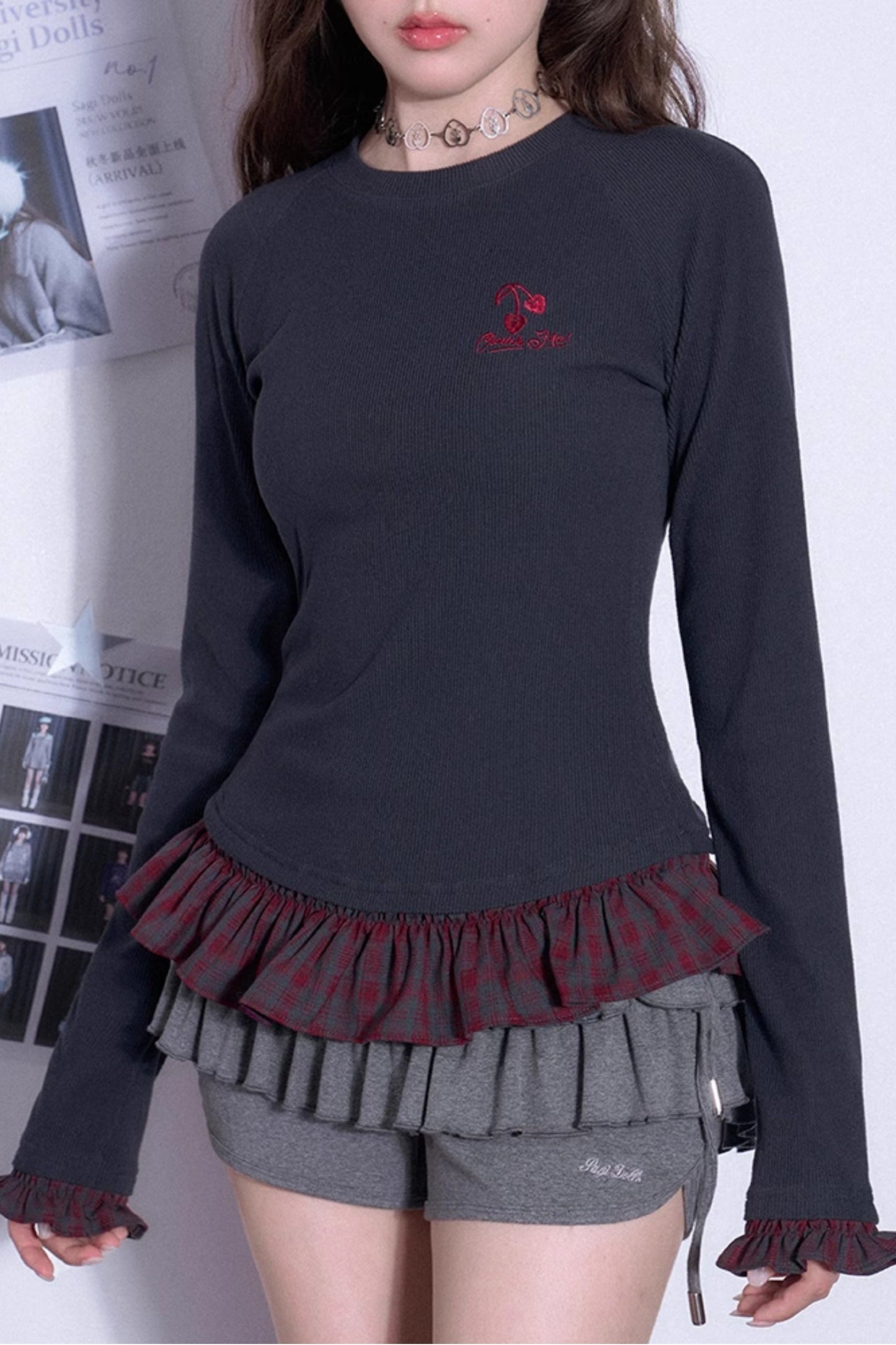 レッドチェックチェリートップス