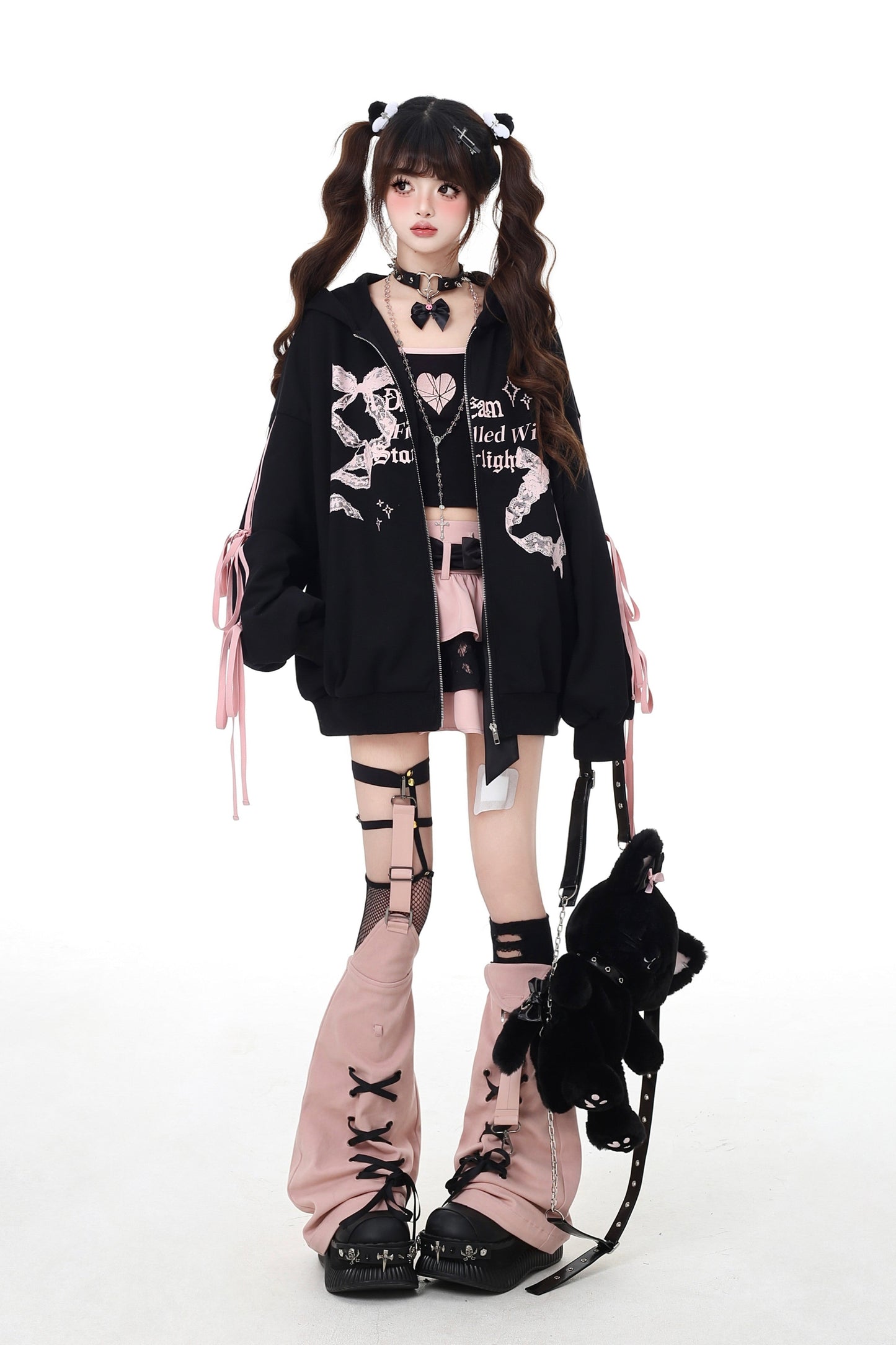 ボウタイルーズパーカー