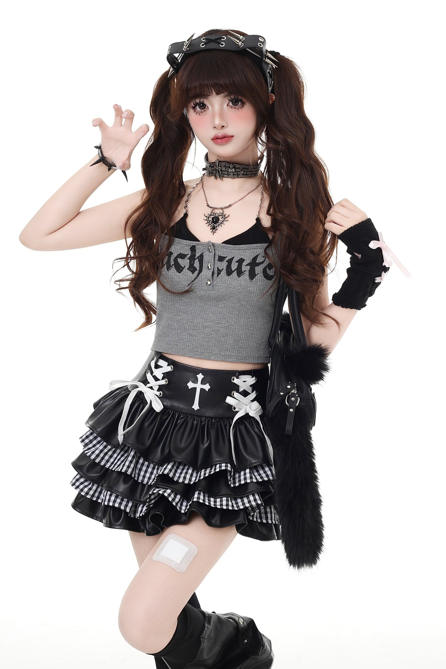 チェックレザースカート